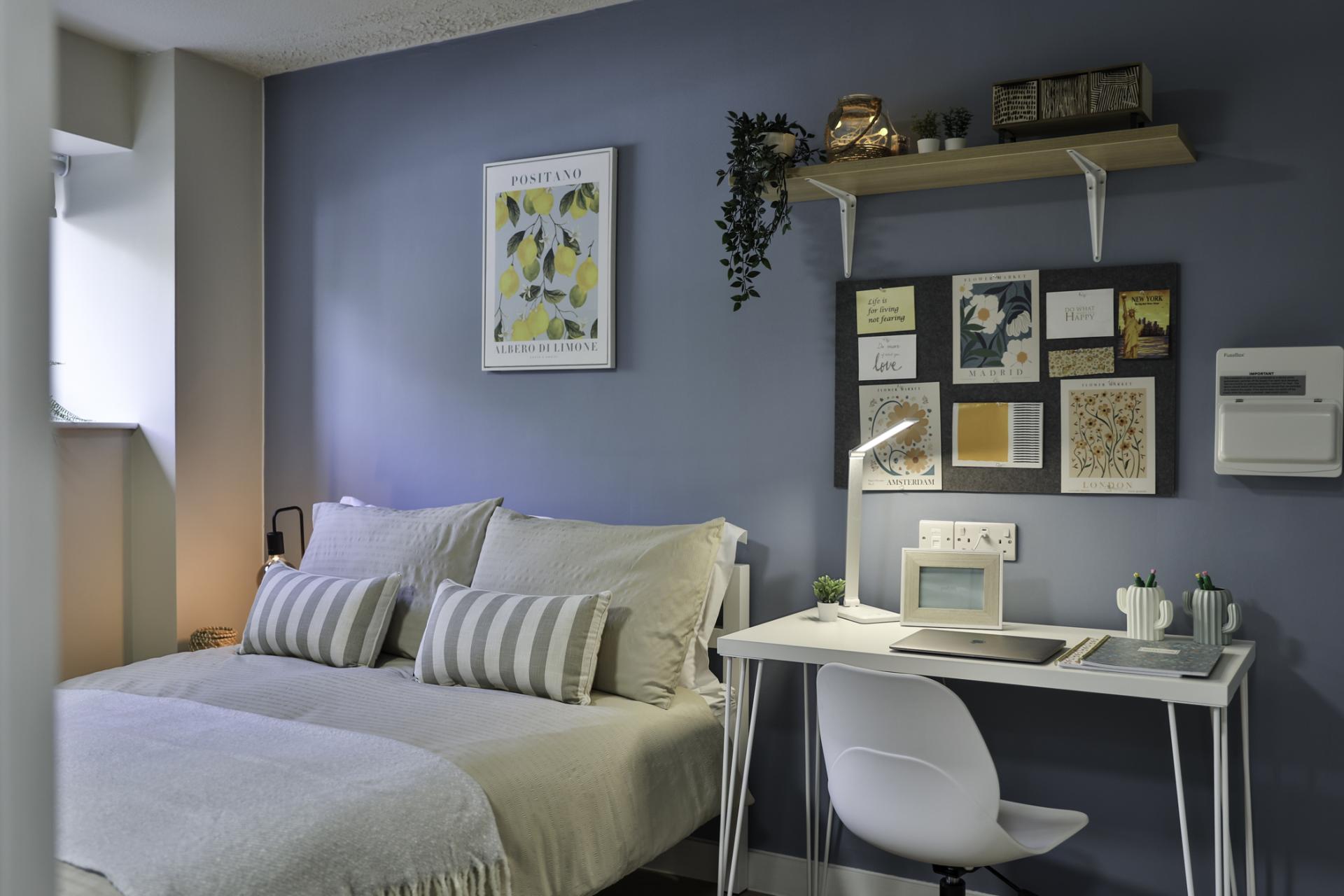  Silver Studio  -  Ladybarn House  - Gallery -  10