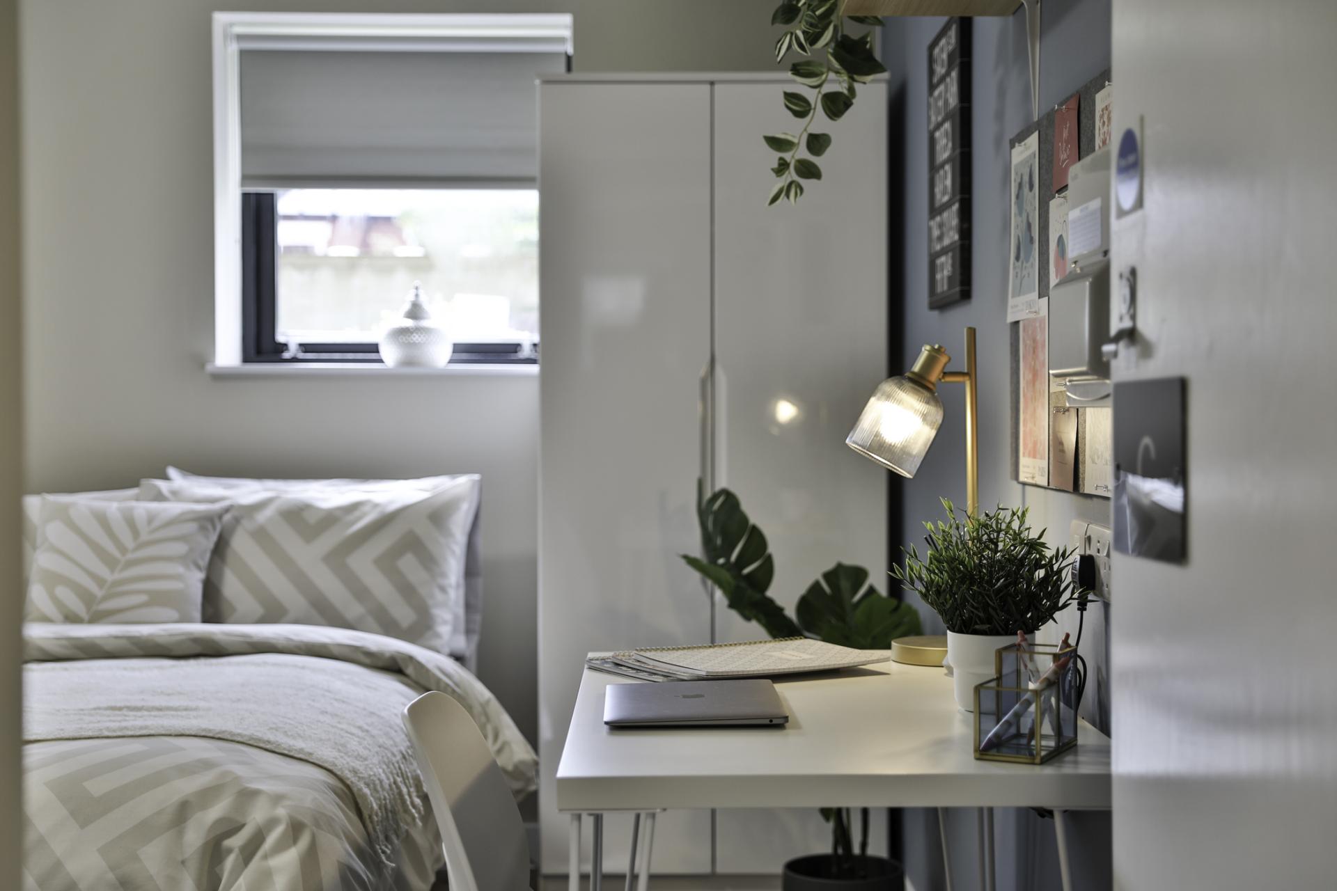  Silver Studio Plus  -  Ladybarn House  - Gallery -  23