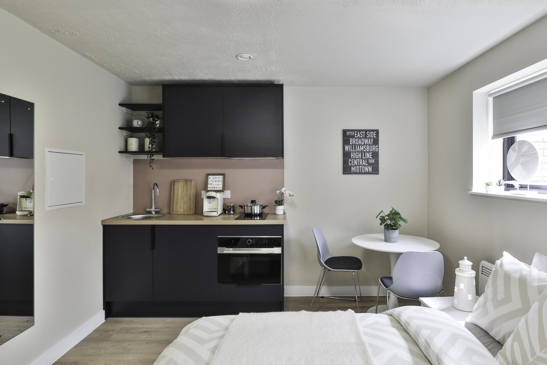  Silver Studio Plus  -  Ladybarn House  - Gallery -  21