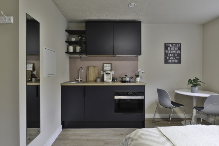  Silver Studio Plus  -  Ladybarn House  - Gallery -  7