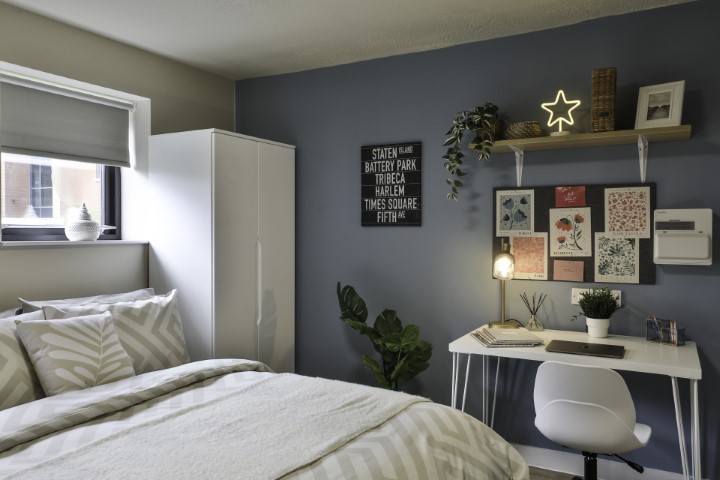  Silver Studio Plus  -  Ladybarn House  - Gallery -  8