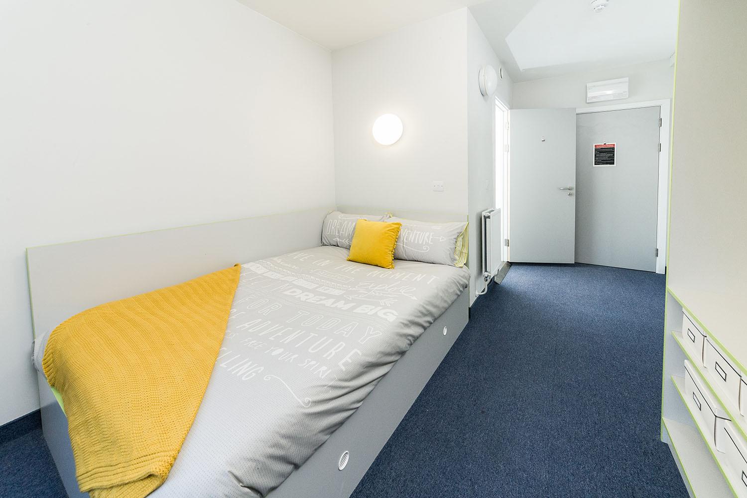  Bronze En-Suite  -  Quayside Court  - Gallery -  1