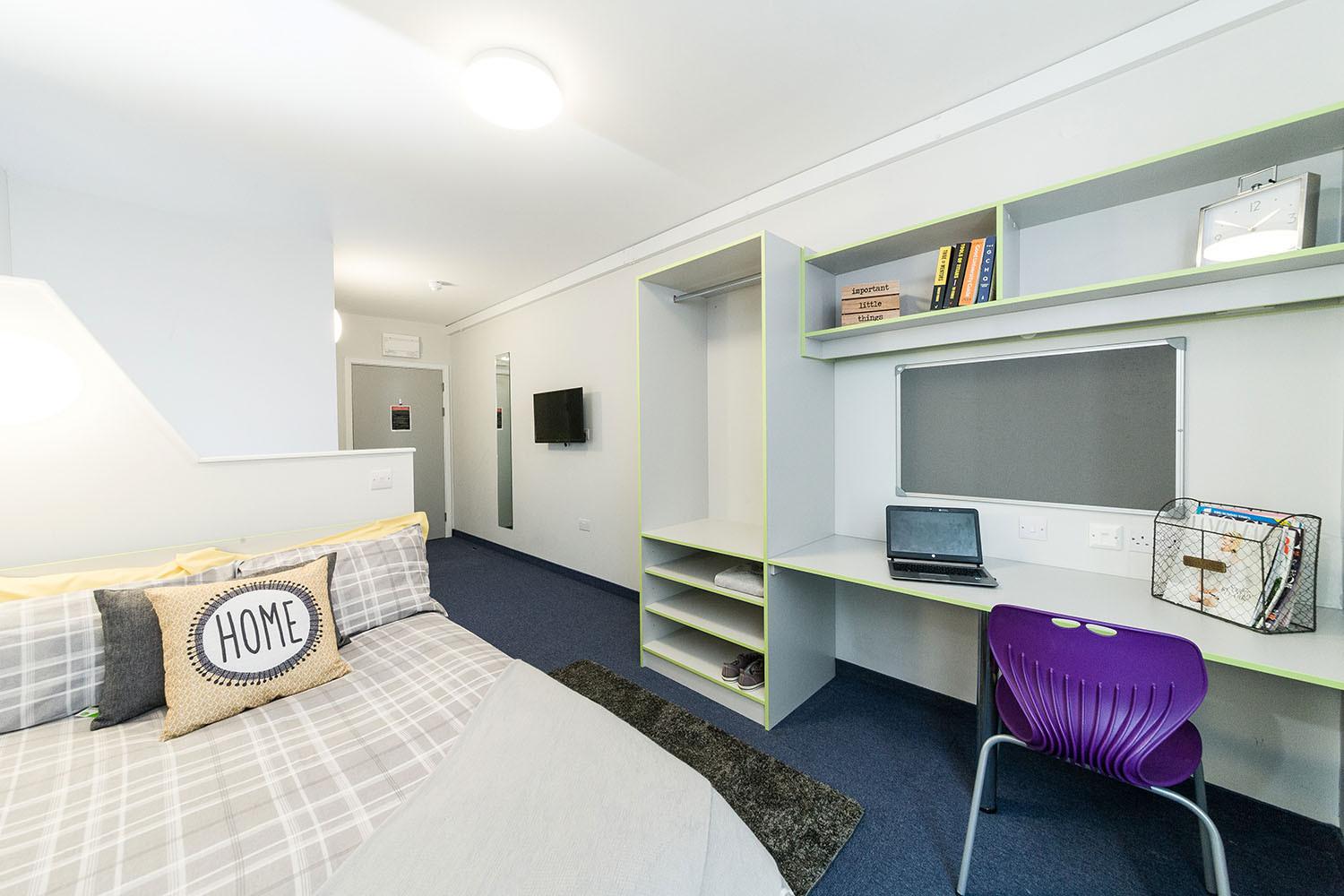  Silver En-Suite  -  Quayside Court  - Gallery -  1