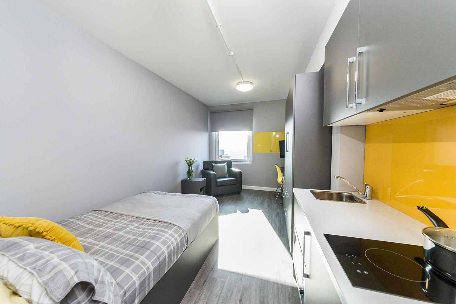 Gold Studio - Quayside Court - Gallery - 1