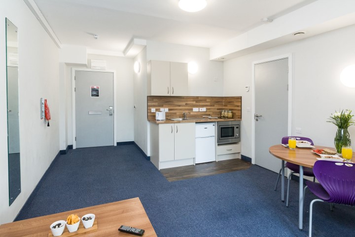  1 Bed Apartment  -  Quayside Court  - Gallery -  4