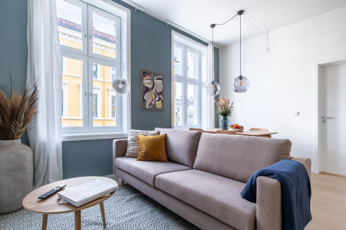 Stunning Bright Apt. near Birkelunden Public Park