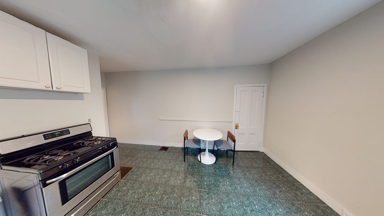 #1314: Allston - Queen Bedroom A - 6