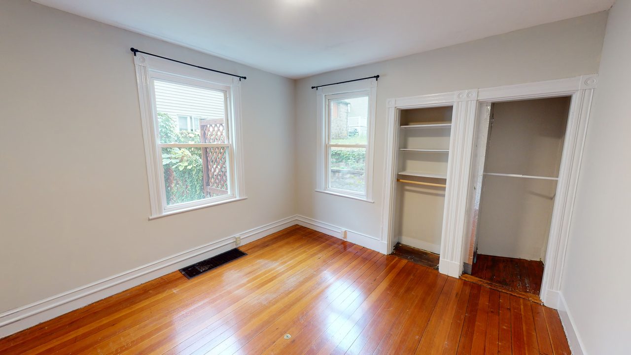  #1314: Allston - Queen Bedroom B  -  #1314: Allston  - Gallery -  9