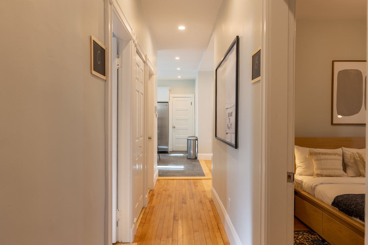 #330: Savin Hill - Queen Bedroom D - 9