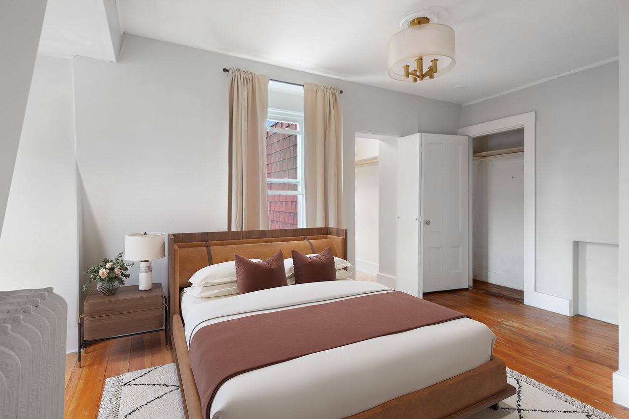 #585: Allston - Queen Bedroom B - 1