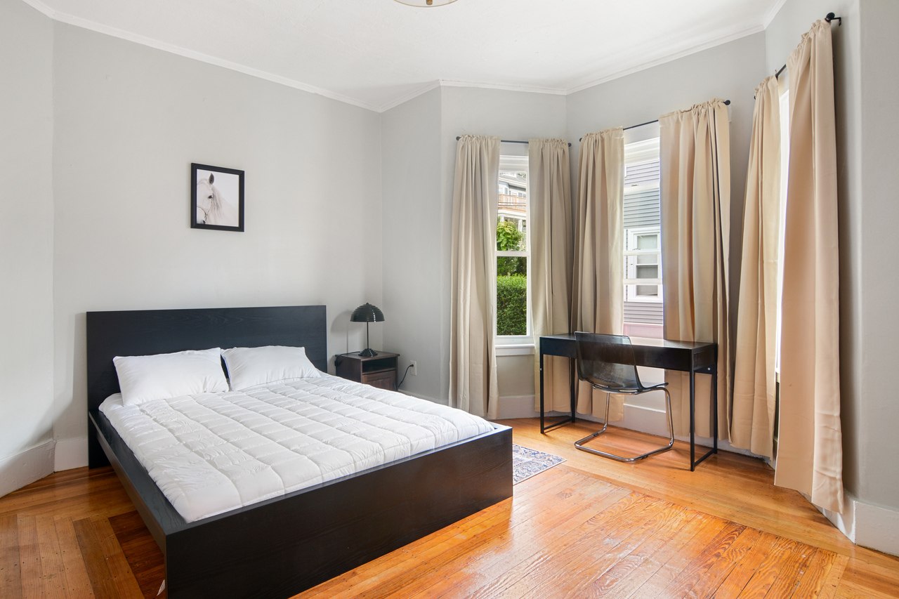 #585: Allston - Queen Bedroom A - 2