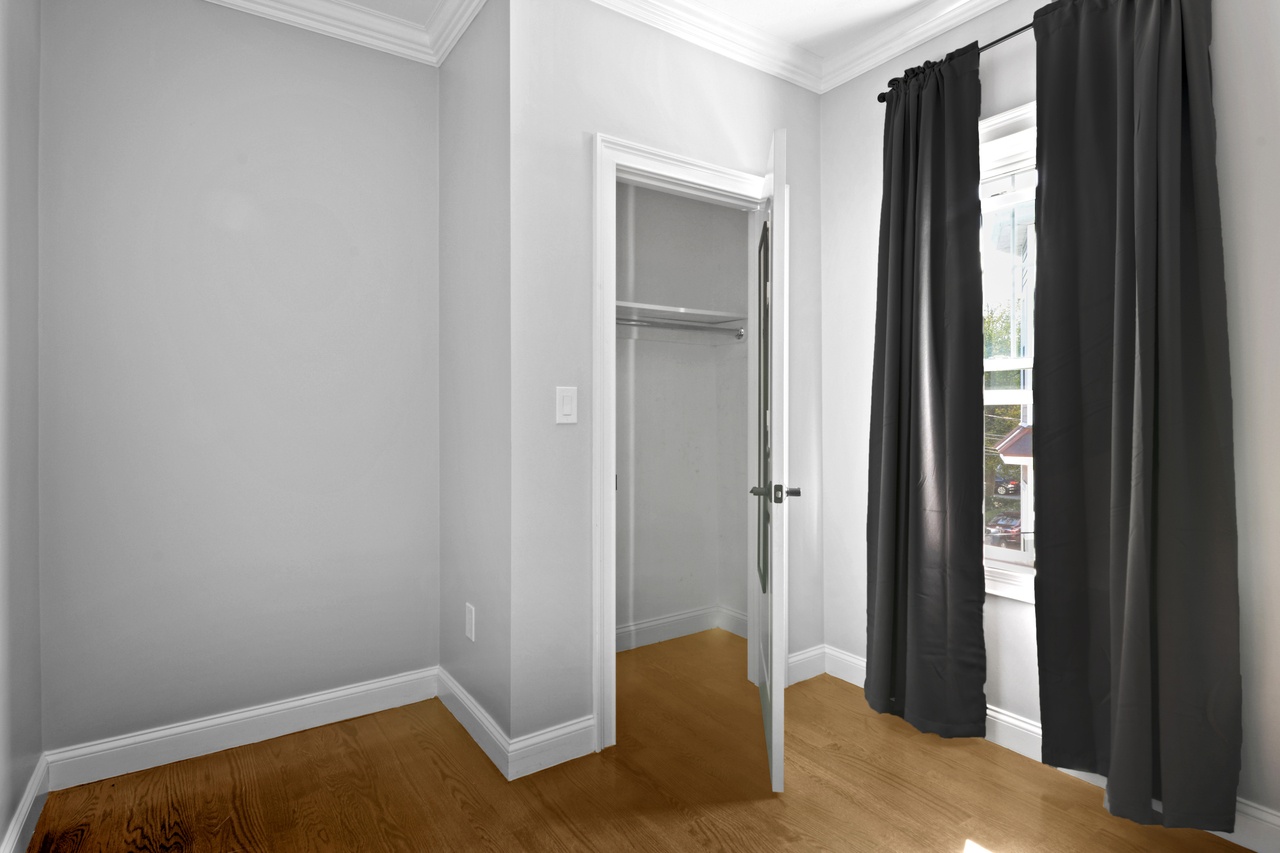 #547: Somerville - Queen Bedroom D - 3