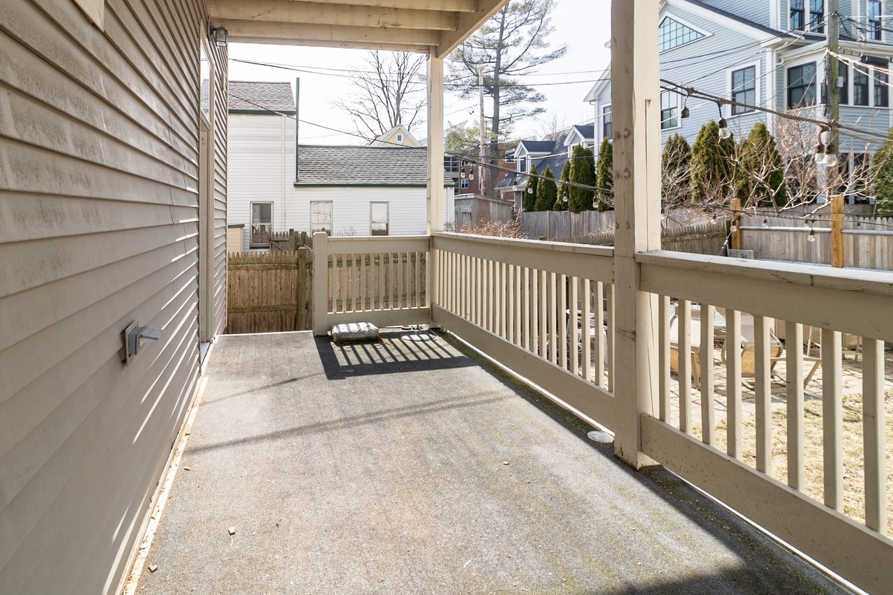  #951: Central Square (Cambridge) - Queen Bedroom B  -  #951: Central Square (Cambridge)  - Gallery -  19