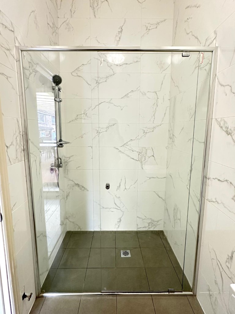  Twin/King - Standard  -  Glebe Point Rd, Glebe  - Gallery -  11