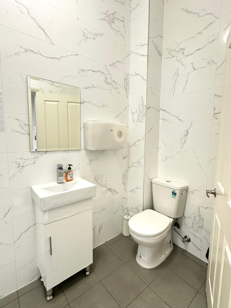 Twin/King - Standard - Glebe Point Rd, Glebe - Gallery - 10