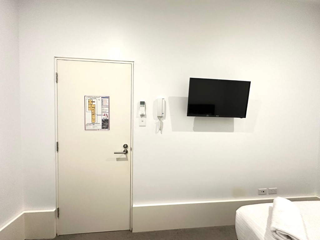  Double/Standard  -  Union, McMahons Point  - Gallery -  8