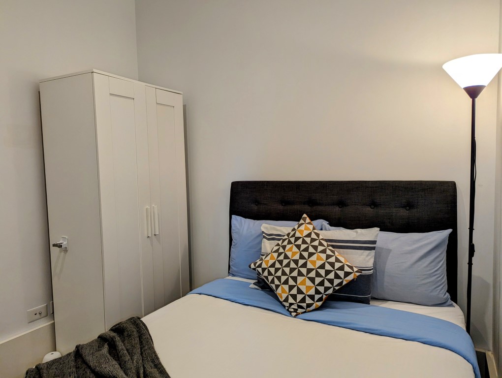  Double/Standard  -  Union, McMahons Point  - Gallery -  12