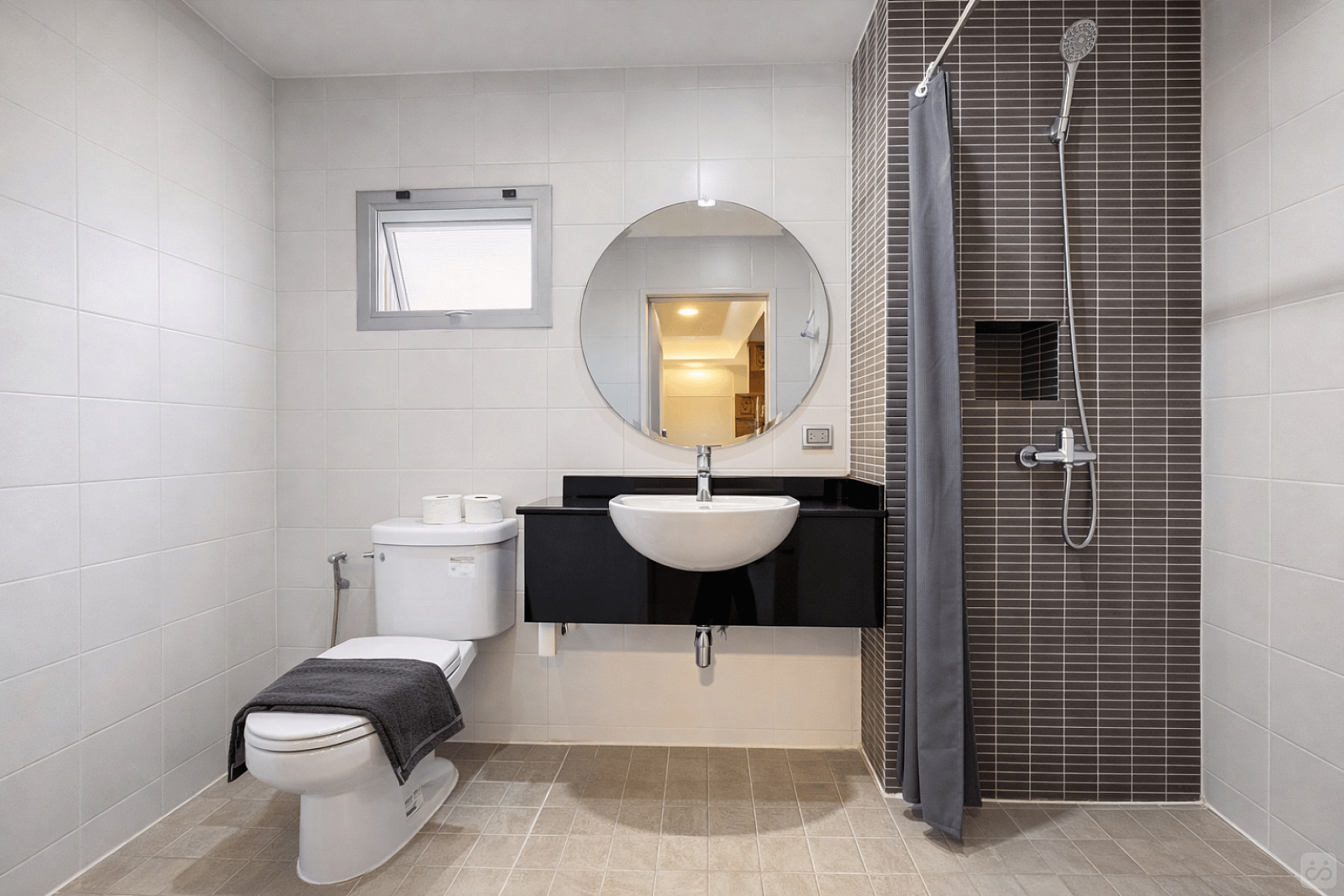 Private  -  A lively residence near Nimman and Chiang Mai University Apartment  - Gallery -  12
