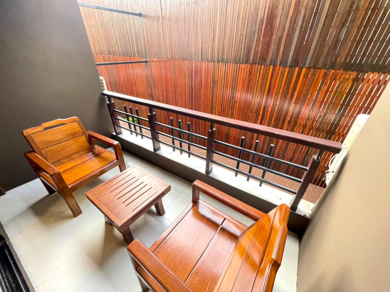  Private  -  A lively residence near Nimman and Chiang Mai University Apartment  - Gallery -  21