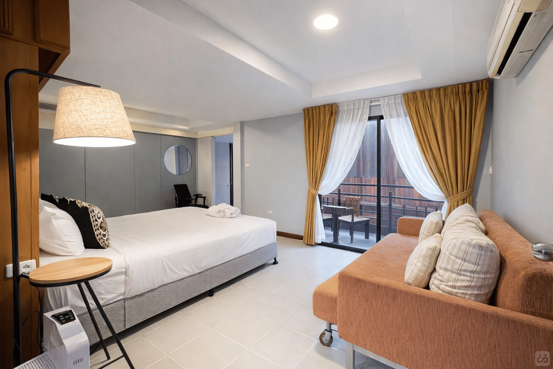  Private  -  A lively residence near Nimman and Chiang Mai University Apartment  - Gallery -  8