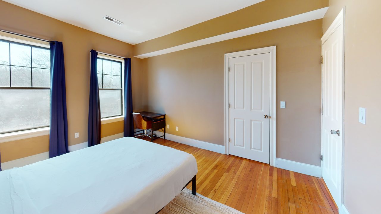#954: Brookline - Queen Bedroom D - #954: Brookline - Gallery - 7