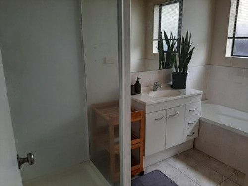 Quiet Cosy Space for Female Solos