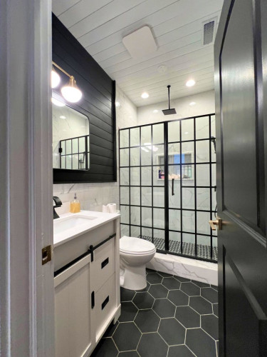 North Greenview Home - Gallery - 48