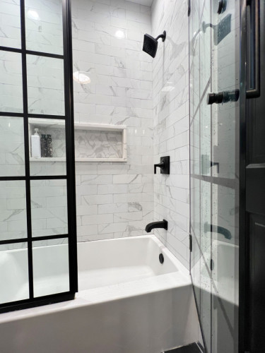 North Greenview Home - Gallery - 35