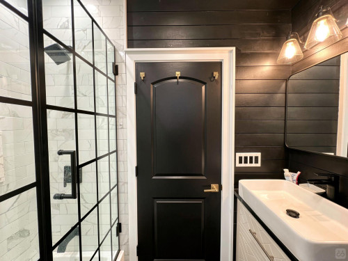North Greenview Home - Gallery - 23