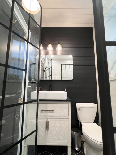 North Greenview Home - Gallery - 10
