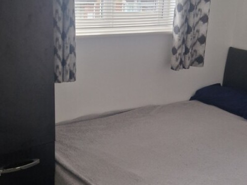 lovely-home-close-to-amenities-bristol-175438256320241205045746AM