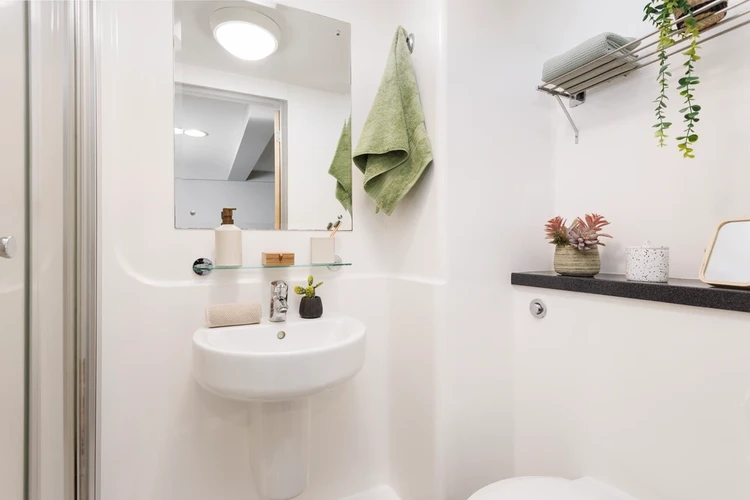  Large Highest Double Studio  -  Unite Students Manor Bank  - Gallery -  2