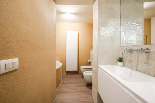 Via Trivellari 44 - Casa delle Note