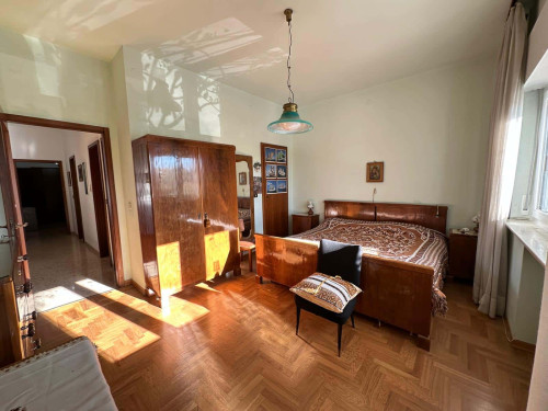 Via del Lloyd, Trieste di 134 m² con 3 camere
