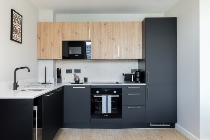Severn Street Suites