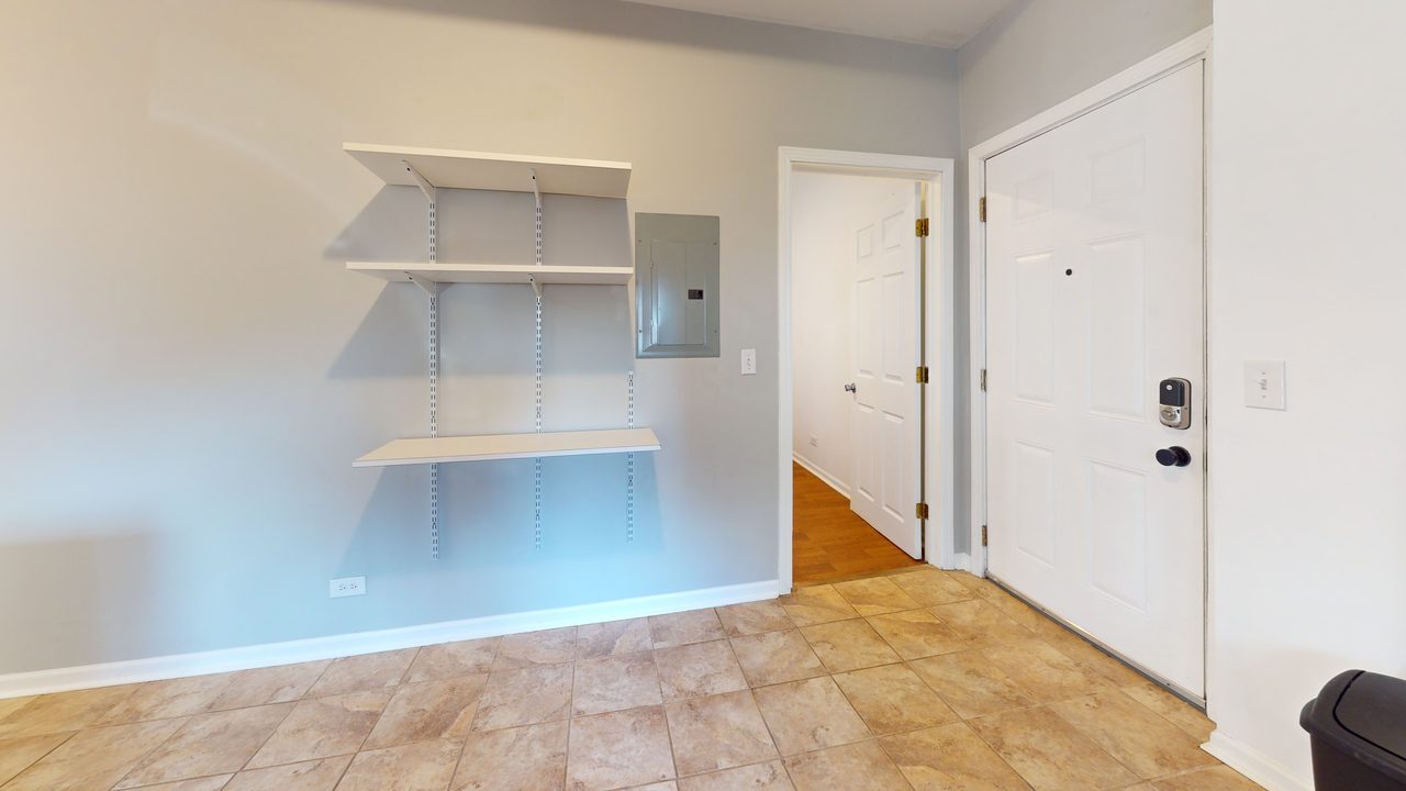 #1784: Logan Square - Queen Bedroom A - #1784: Logan Square - Gallery - 4