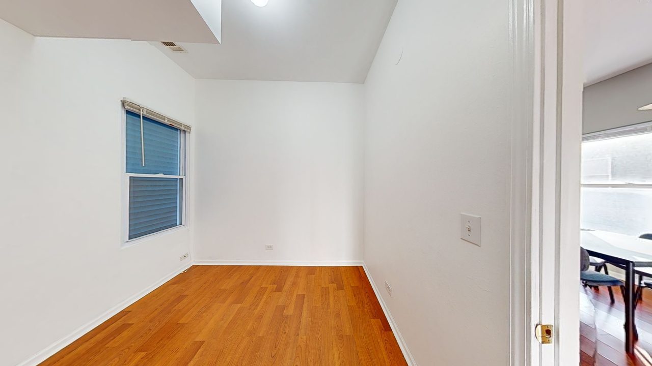 #1784: Logan Square - Queen Bedroom A - #1784: Logan Square - Gallery - 9
