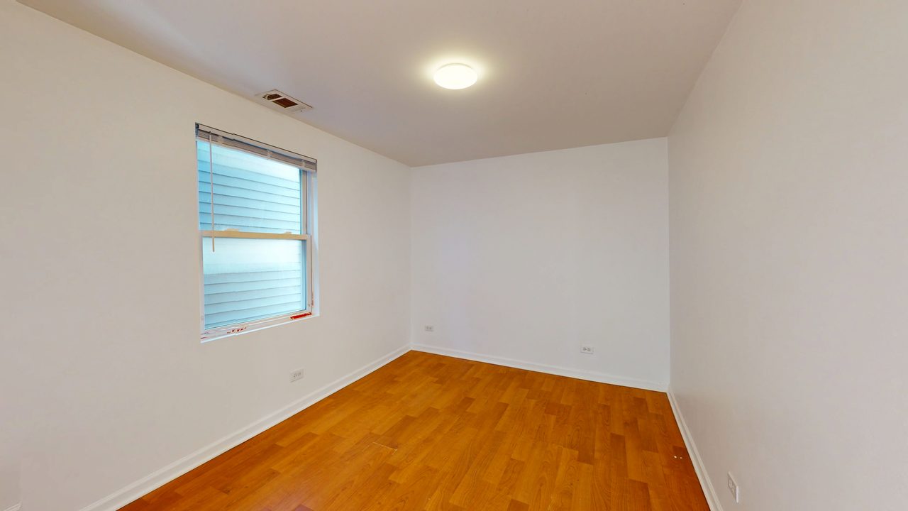 #1785: Logan Square - Queen Bedroom B - #1785: Logan Square - Gallery - 14