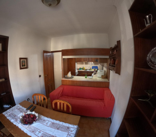 Very nice single bedroom in Celas
