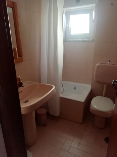 3 bedroom apartment close to Pólo II, Polo I e III