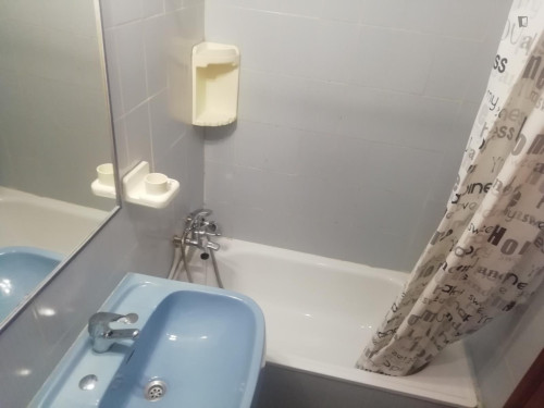 3 bedroom apartment close to Pólo II, Polo I e III - Gallery - 9