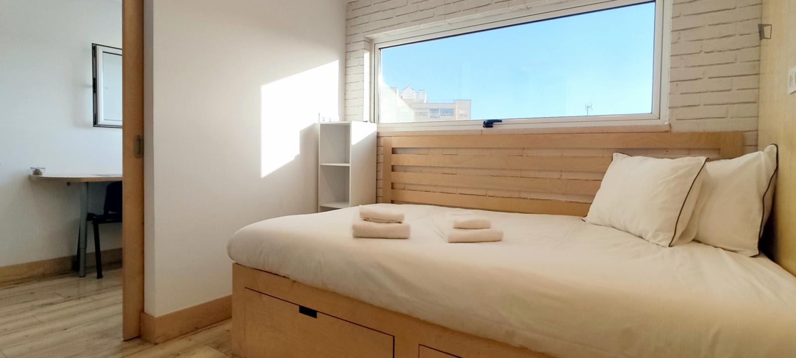 Cosy Studio Next To HUC - Weekly Cleaning W/Change Of Sheets And Towels Included - 1