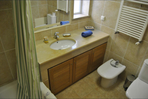 Fascinating 3 Bedroom House with a private Swimming Pool close to Luz Beach