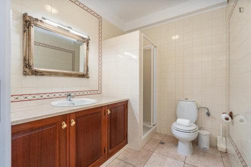 Deluxe and inviting 6-bedroom house in Lagos - Gallery - 46