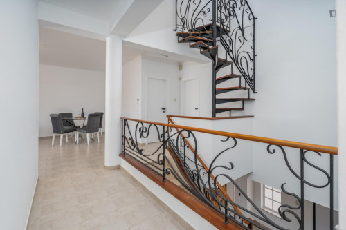 Deluxe and inviting 6-bedroom house in Lagos