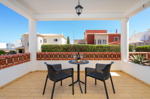 Deluxe and inviting 6-bedroom house in Lagos - Gallery - 30