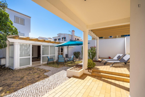Deluxe and inviting 6-bedroom house in Lagos - Gallery - 24