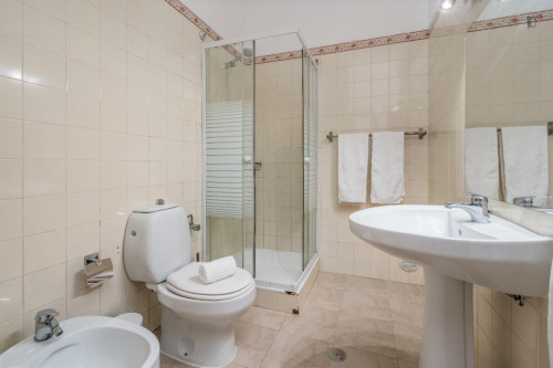 Deluxe and inviting 6-bedroom house in Lagos - Gallery - 12