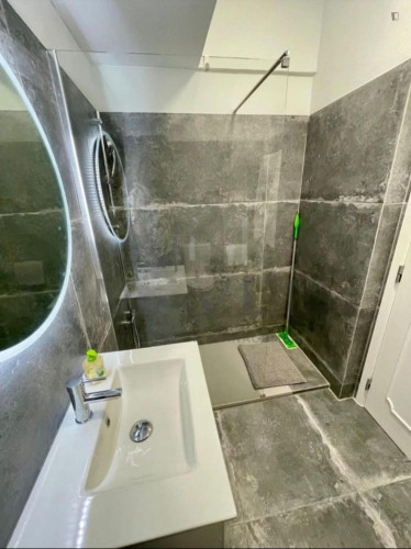 Friendly and welcoming 1-bedroom flat in Costa da Caparica