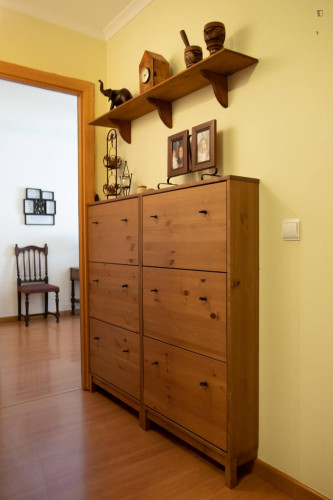 Delightful apartment in Quinta do Anjo, with private parking